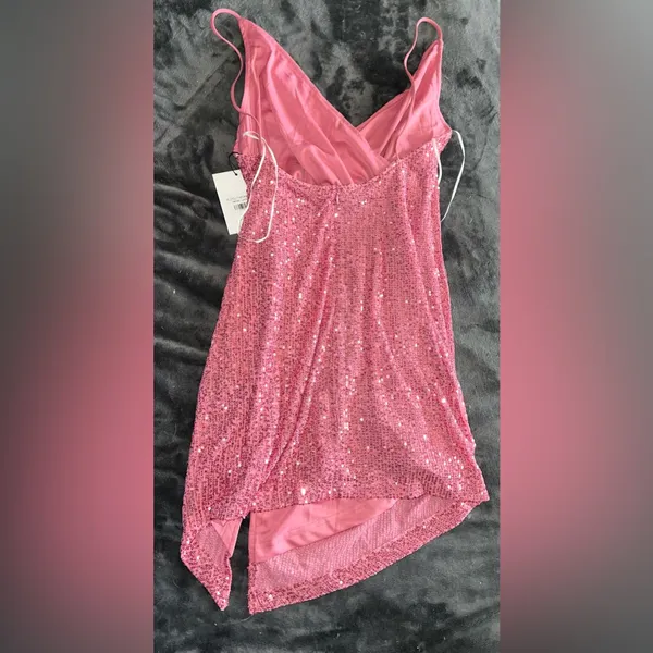Hello Molly Twilight Dancer Sequin Dress in Lipstick Pink Size 6 (Medium) NWT - Image 8