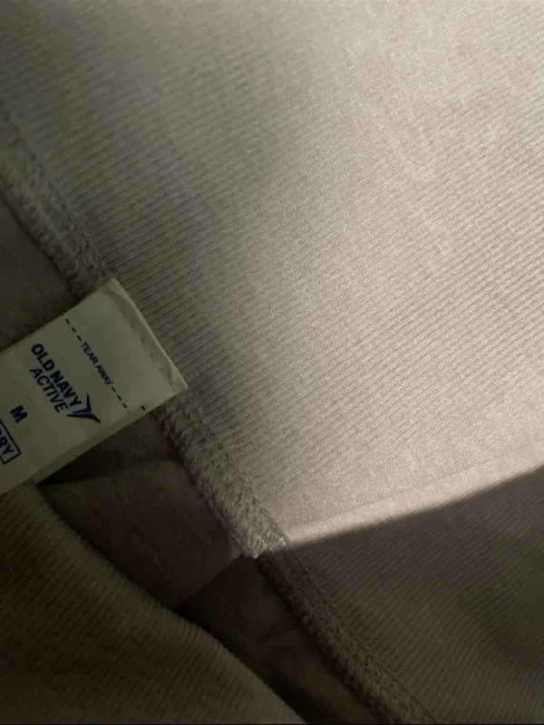 Old Navy Light Lavender Athletic Leggings with Mesh Panels - Image 2