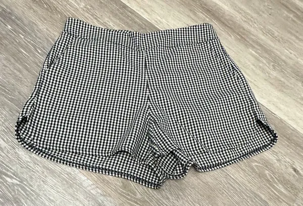 Brandy Melville Black and white gingham shorts are a size Small/JK. - Image 7