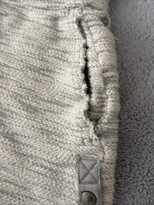 EUC FP Movement Cream Textured Knit Women’s Shorts with Snap Detail Size L - Image 4