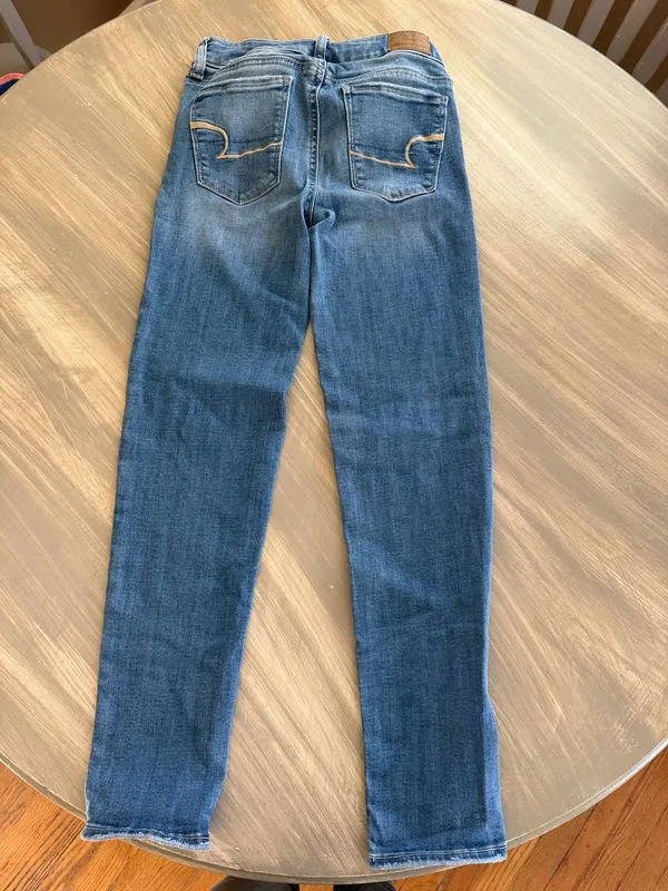 American Eagle Jeans - Image 2