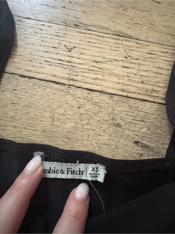 NWT Abercrombie & Fitch Black Long-Sleeve One-Piece - Image 6