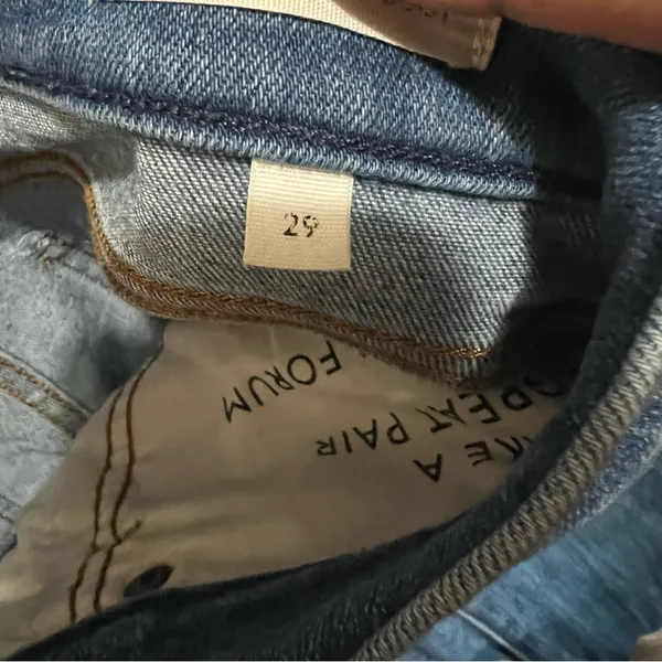 Denim Forum Aritizia‎ The Jane MidRise Bootcut denim Jeans - Image 11