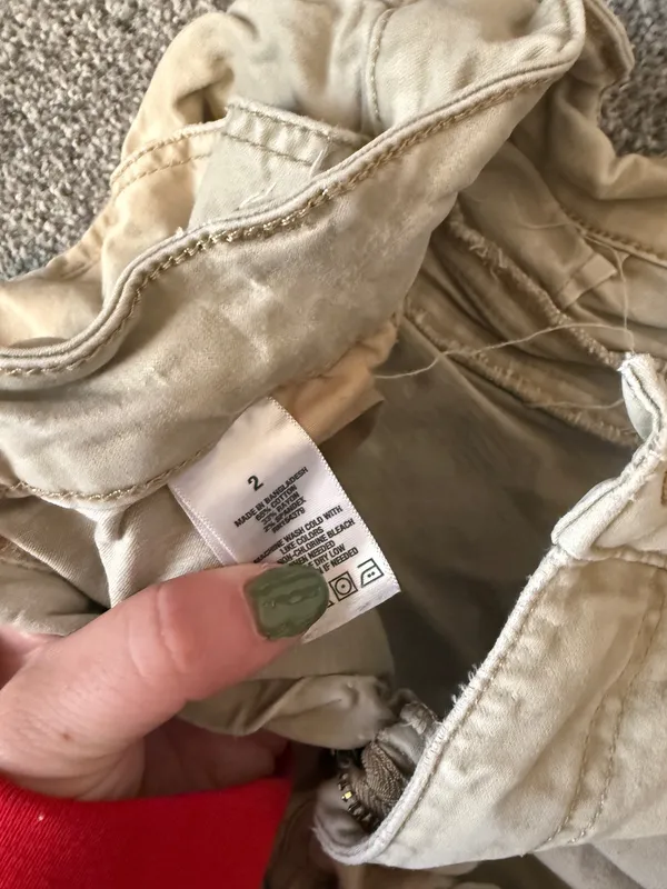 American Eagle Khaki Shorts - Image 3