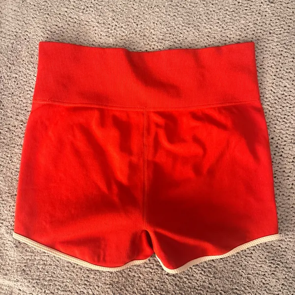 wild fable Red Knit Bike Shorts with Cream Trim size medium - Image 3