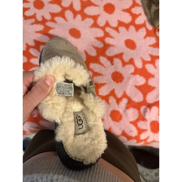 UGG shoes - Image 6
