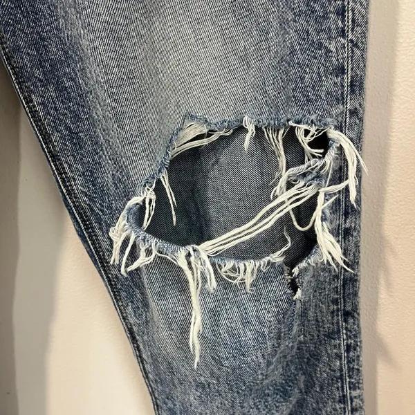 American‎ Eagle Curvy Mom Jeans Distressed Size 0 High Rise Ripped Denim - Image 8