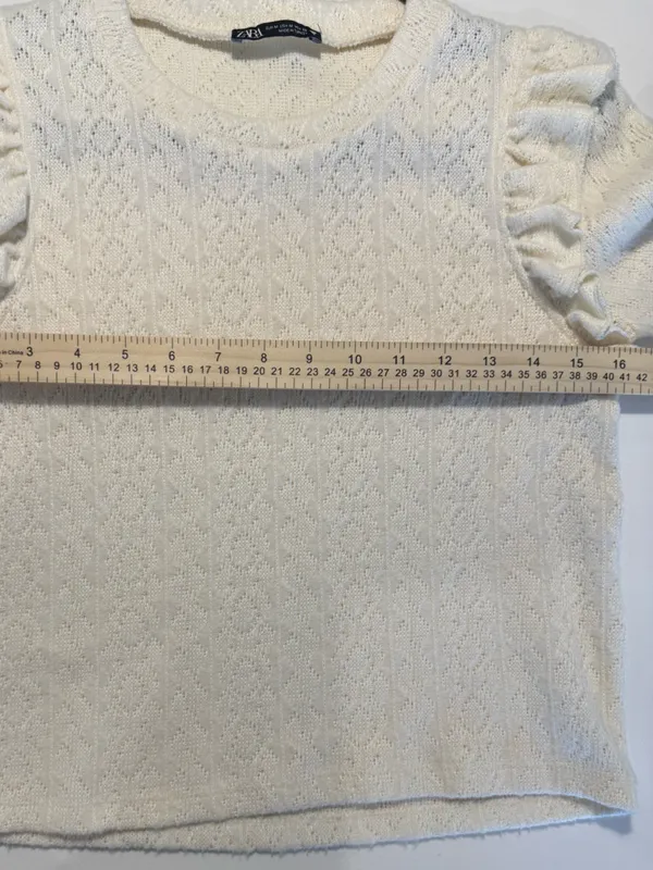 Zara Cream Cable-Knit Ruffle Shoulder Sweater‎ Size M - Image 8