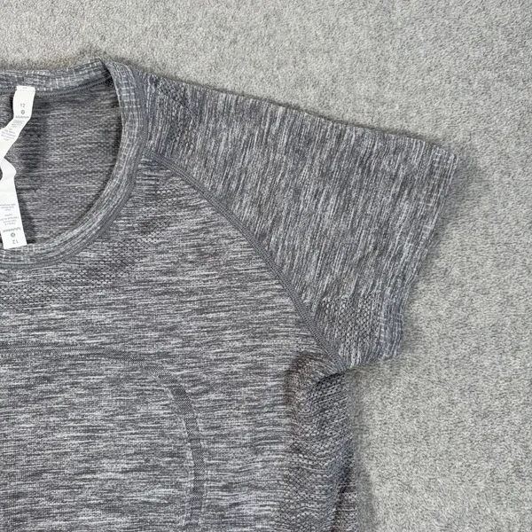 Lululemon Swiftly Tech Short Sleeve Shirt Women's 12 Heathered Gray Stretch Yoga - Image 2
