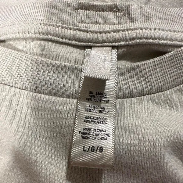 S53. Skims boyfriend long sleeve tee. - Image 3