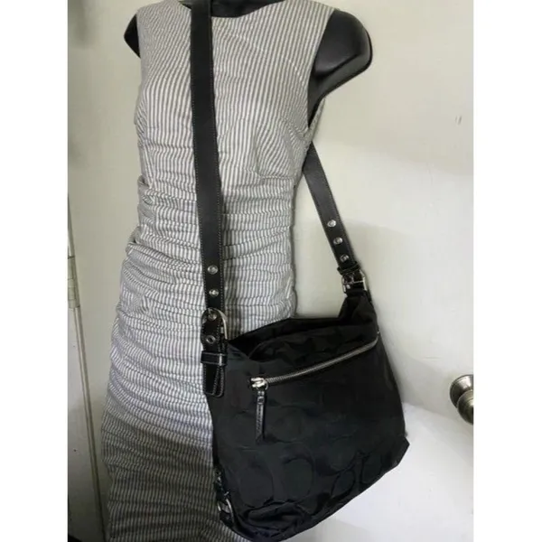Coach Medium Tote Msrp Black Gray Jacquard Fabric - Image 9