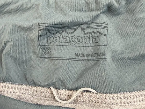 PATAGONIA Strider Light Grey Green Running Shorts Lined Size XS - Image 6