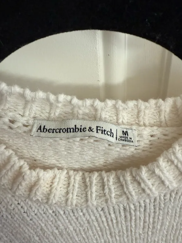 Abercrombie & Fitch knit white/cream sweater - Image 2
