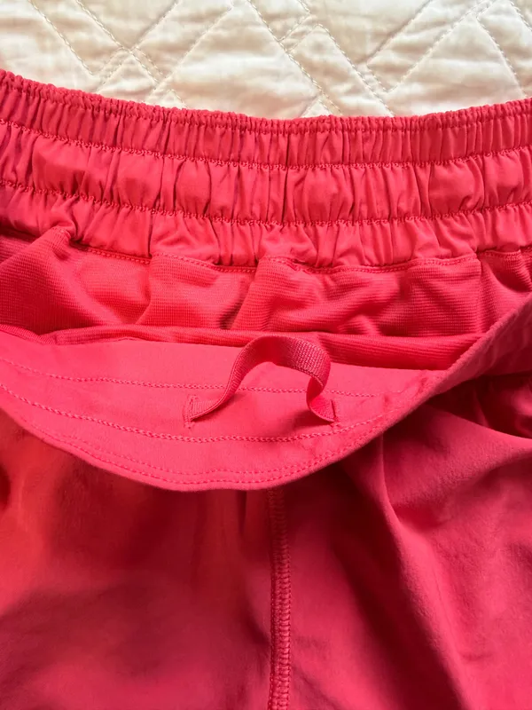 Lululemon Hotty Hot Low Rise Shorts 2.5” - Image 7