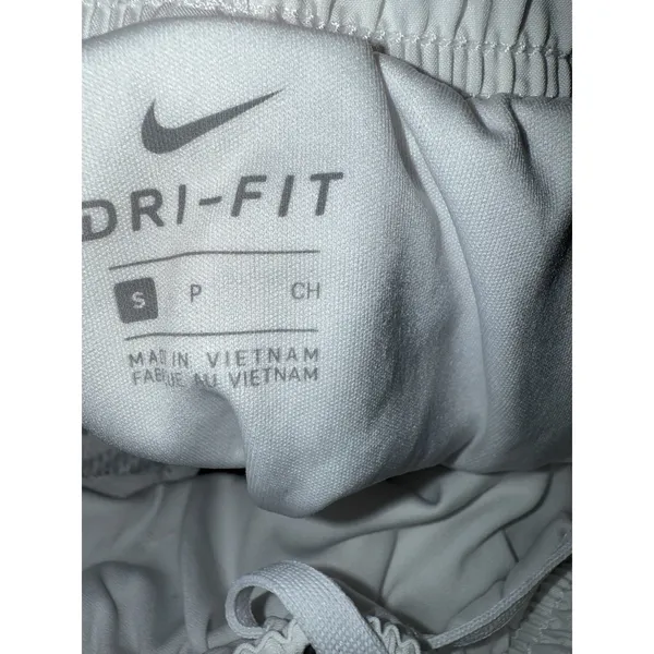 Nike Women's Sz Small S Dry City‎ Core White 3" Running Shorts - Image 4