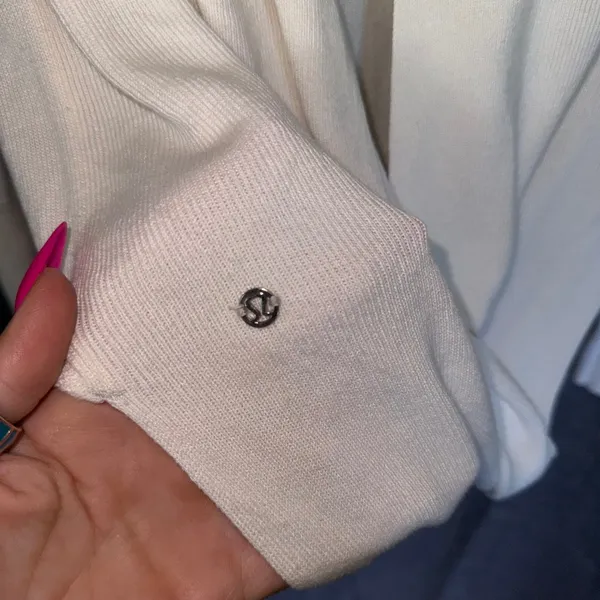 Lululemon Cashlux‎ Still At Ease Cream Open Tulip Back Long Sleeve Knit Sweater - Image 4