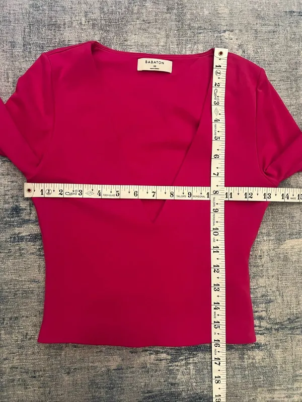 Aritzia Babaton Granita Hot Pink Contour V Neck Long Sleeve Top XS - Image 6
