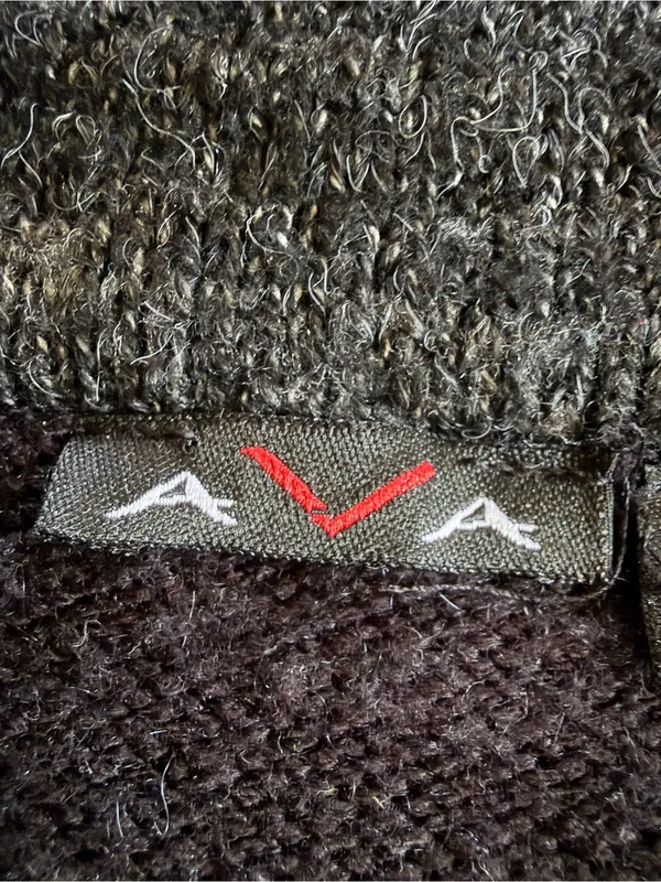 AVA Women’s Cardigan Mohair Blend Black and Grey Size M - Image 3