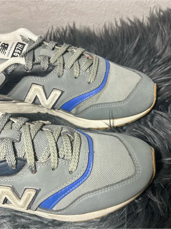 New Balance 997 Casual Trainer Sneakers Size 9.5 Women’s/8 Men’s - Image 9