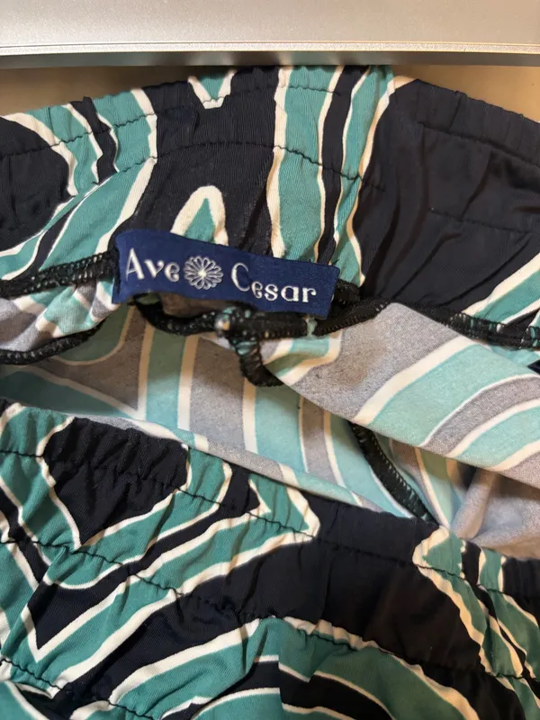 Ave Cesar Midi Skirt with Abstract Geometric Circle and Diamond Pattern Multiple Size M - Image 4