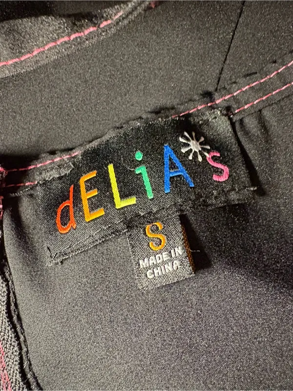 delia*s Black Crop Tank Top with Pink Logo - Image 6