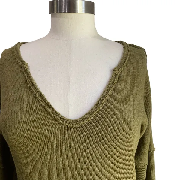 We The Free Come Get It V Neck‎ Cotton Blend Top Adventurer Green Boho M - Image 5