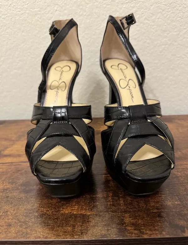 NWOT Jessica Simpson Black Croc-Embossed Strappy Platform Heels - Image 3