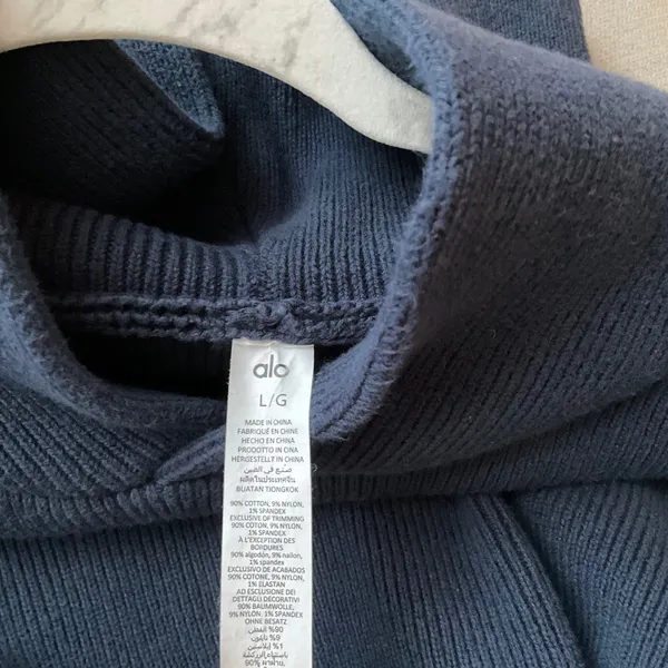 Alo Yoga Scholar Hooded Sweater Navy L - Image 3