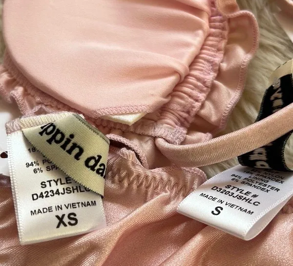 Dippin Daisys Pink Bikini Set - Image 5