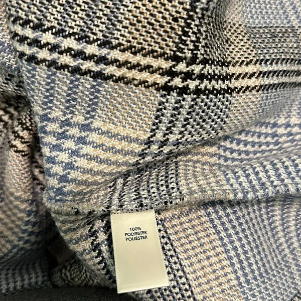 Buckle BKE Blue Plaid Button Front Oversized Shacket size L - Image 9