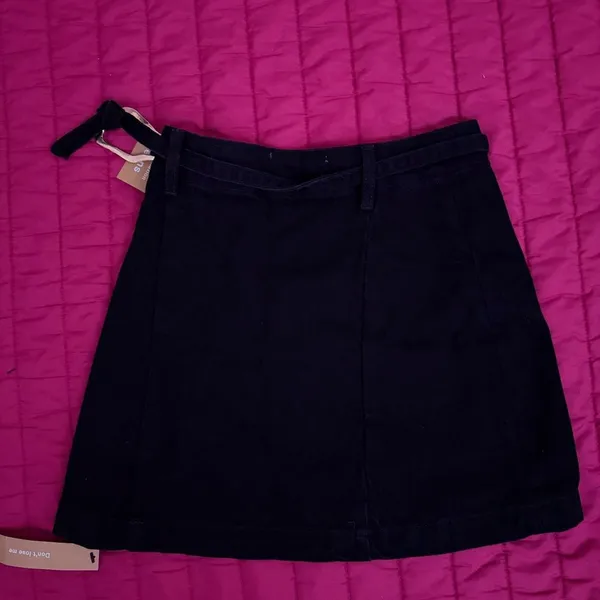 Nwt Reformation Skirt Size 23 Black‎ W Belt - Image 4