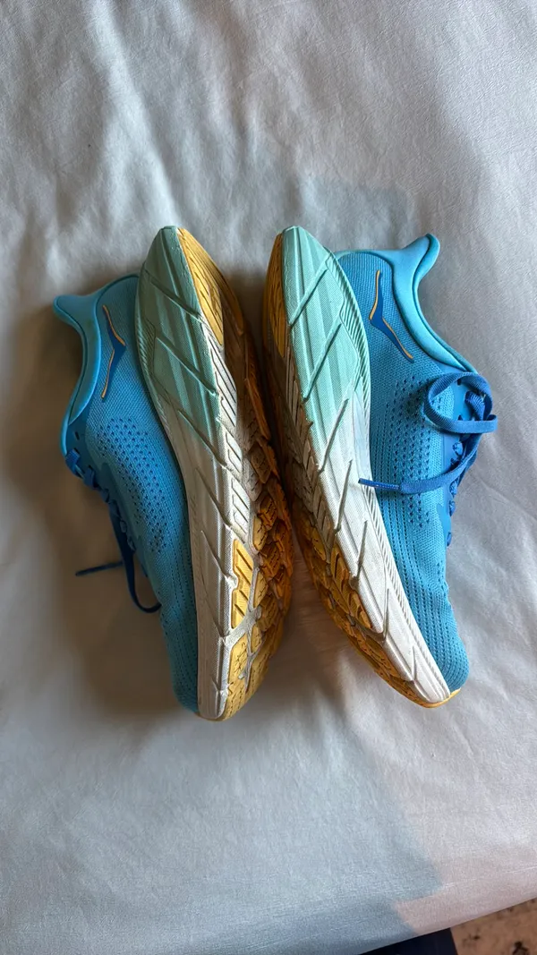 Hoka Arahi 7 Women’s Sneakers - Image 5