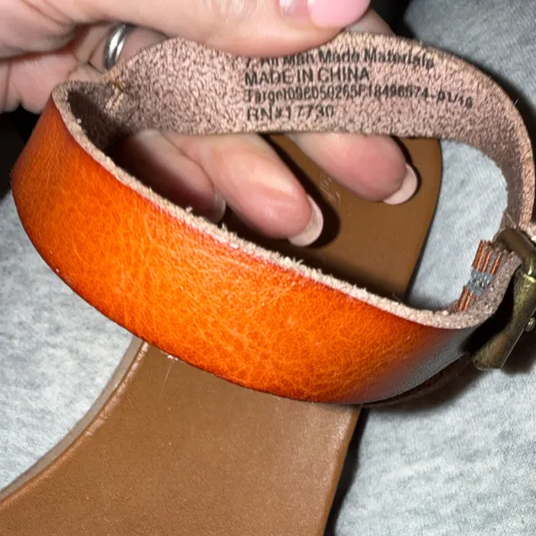 Universal Thread Size 7 Brown Two-Strap Slide Sandal - Image 7