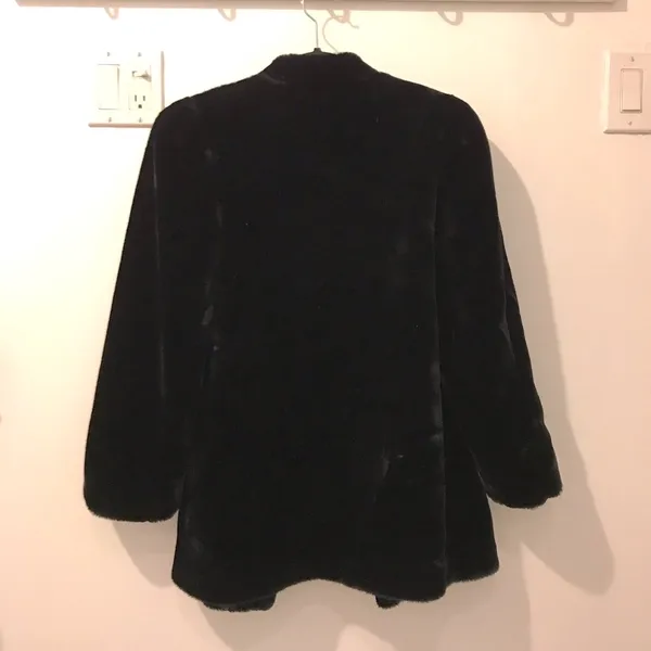 Vintage ILGWU Sasson faux fur black coat Size 10 glam fancy dressy, made in USA - Image 10