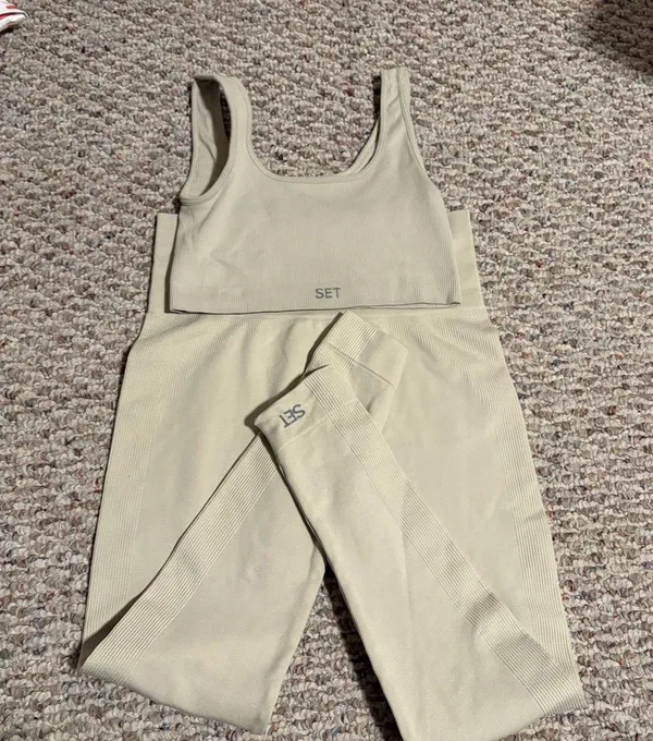 SETACTIVE SculptFlex Legging & Bra Matching Set in Oat Limited Edition Small XS - Image 2