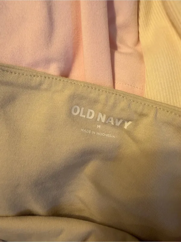 Old Navy Biege Square-Neck Bodysuit NEVER WORN - Image 3