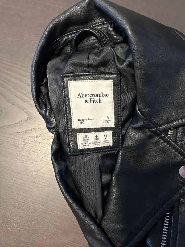 Abercrombie & Fitch Jacket - Image 4