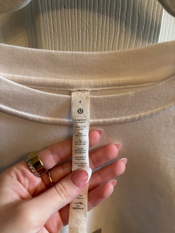 Lululemon Sweatshirt - Image 3