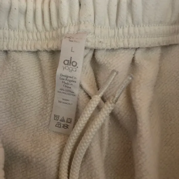 Alo Yoga Accolade Sweatpant Ivory L - Image 4