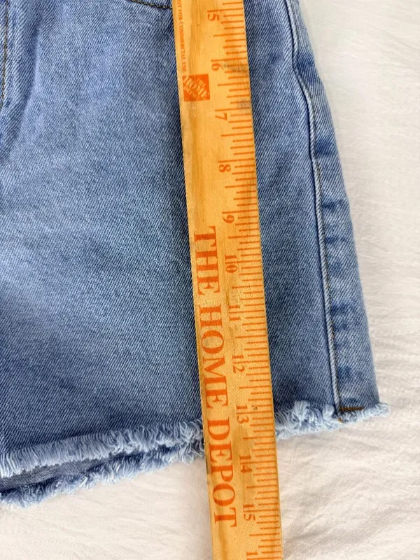 Princess Polly Womens Light Wash Denim High-Waisted Frayed Hem Shorts Size 2 - Image 9
