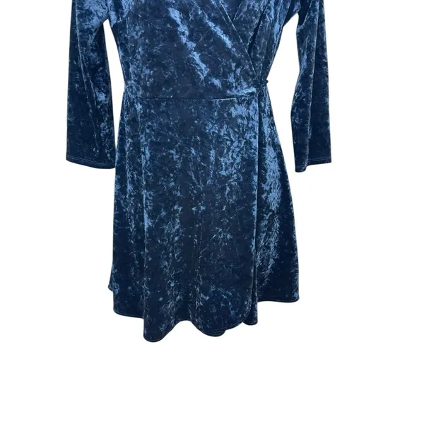 Lulus Women’s Blue Crushed Velvet Wrap Dress Size L Fit & Flare Holiday Party - Image 3