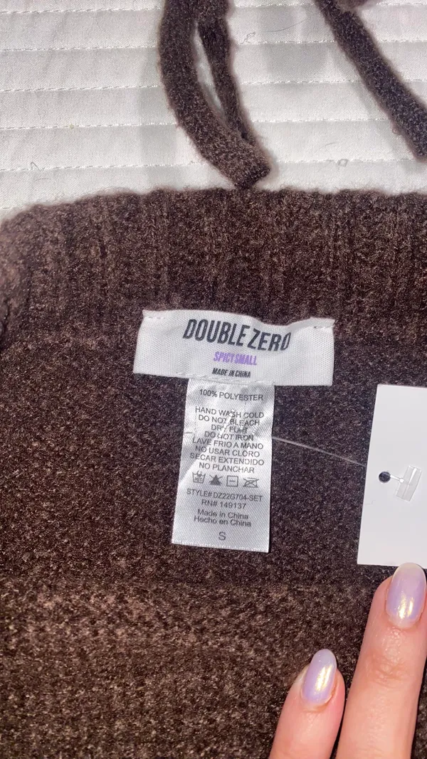 Double Zero Boutique Sweater Set - Image 2