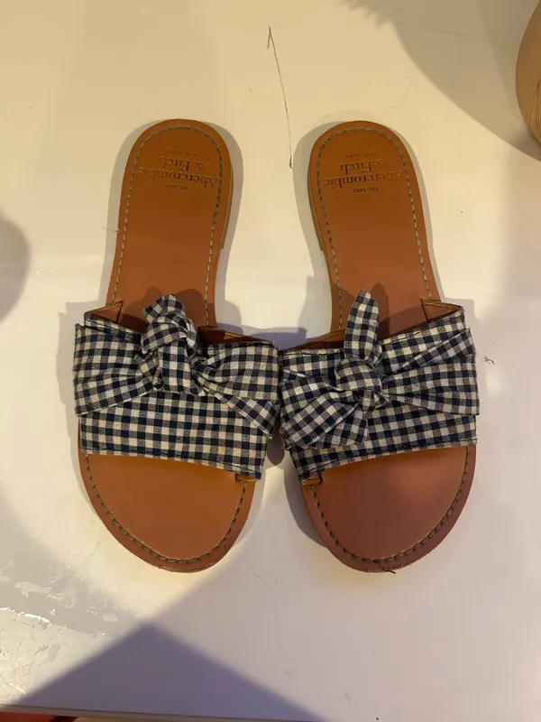 Abercrombie Gingham Sandals - Image 6