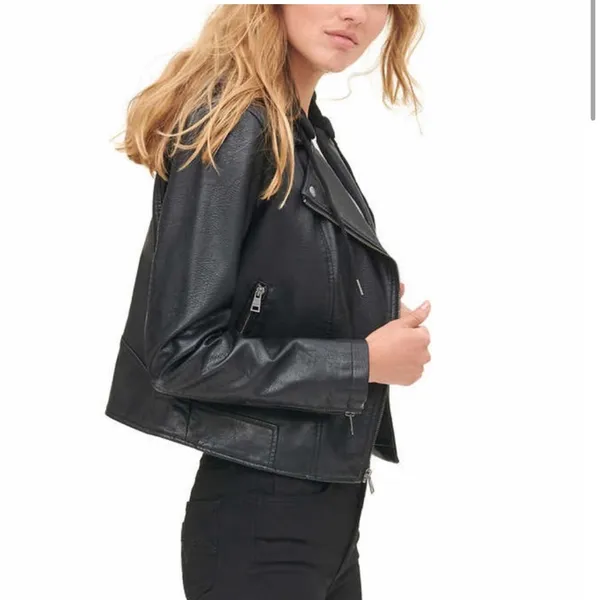 Levi’s Faux Leather Moto Jacket with Hood Size Small - Image 3