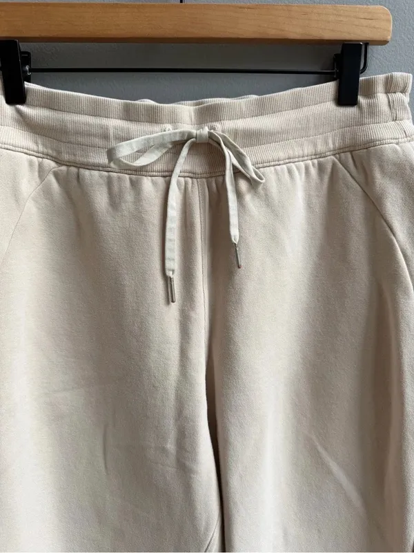 Lululemon Scuba High-Rise Jogger Fleece 28" White Opal Size 10 Off White Sweats - Image 5
