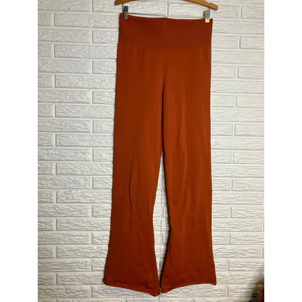Nike Flare Chill knit Pants Women Medium Orange Excellent High Waist‎ FN4685-825 - Image 3