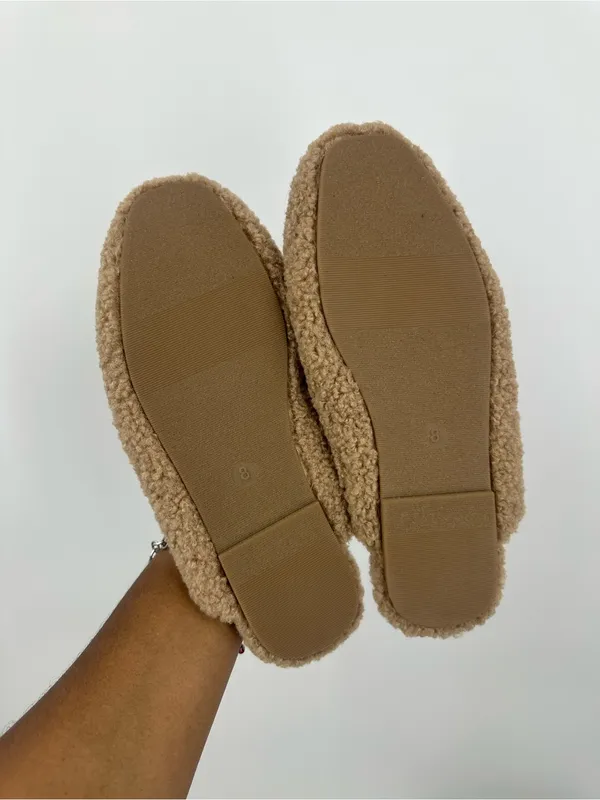 Universal Thread Fuzzy Loafers Sandals Women's Size 8 Boho New Without Tag - Image 8