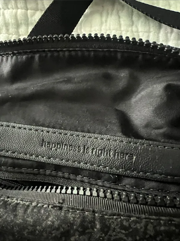 lululemon athletica black and reflective Fanny pack - Image 5
