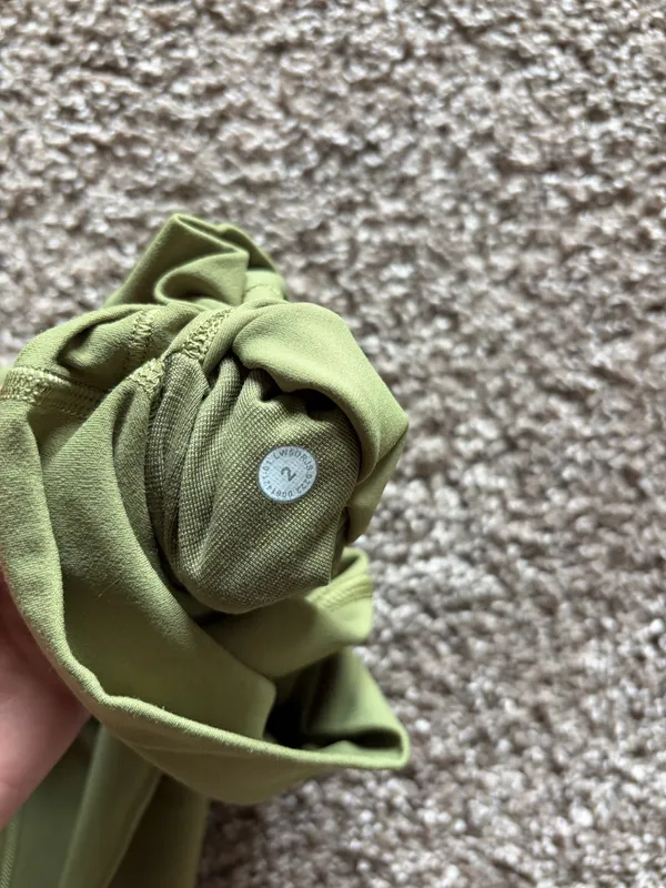 Lululemon Leggings - Image 3