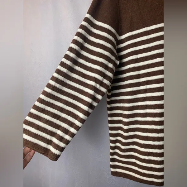 J. McLaughlin Chocolate Ivory Striped Fall Crewneck Sweater Quiet Luxury L - Image 3